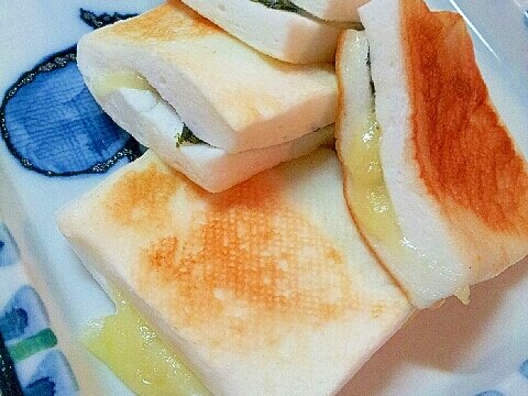 はんぺんのバター風味焼き チーズ 海苔 レシピ 作り方 By ラズベリっち 楽天レシピ